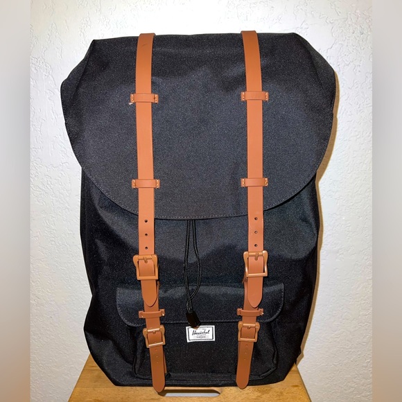 SOLD | Like New Herschel Little America Backpack - Picture 2 of 6